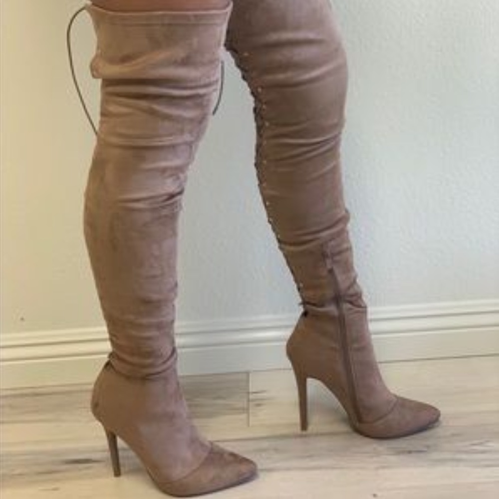 Stretchy Over the Knee Lace Up Boots in Black - Picture 16 of 16